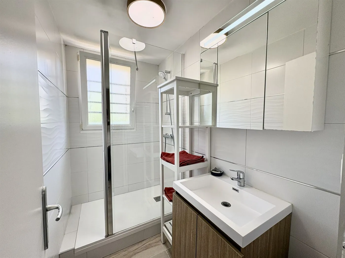 Salle d'eau de la maison des parents